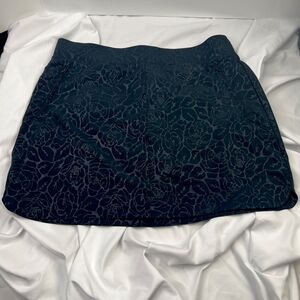 Orvis Womens Skort Black Rose Front Zip Pockets Stretch Comfort Skirt Size L